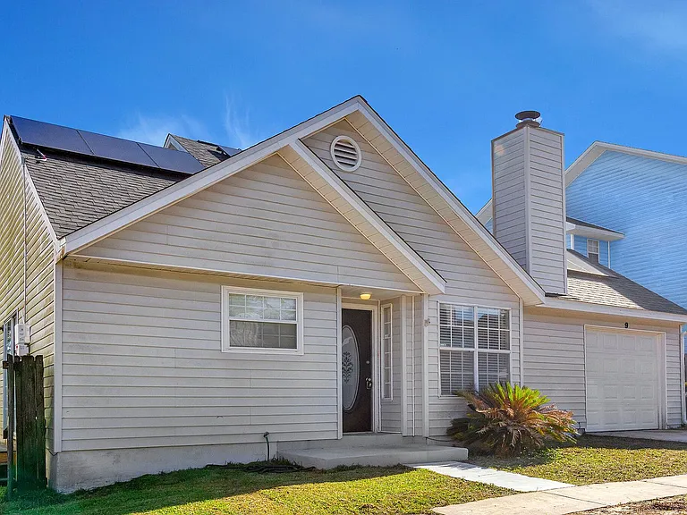 9 Forest Breeze Ct — Photo 3