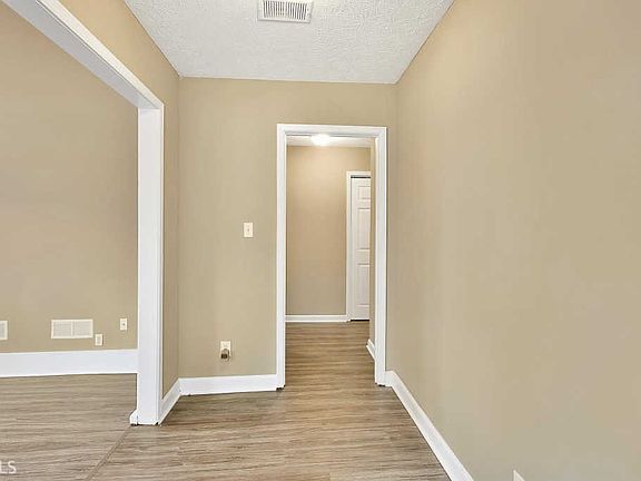 5th image of 501 Waterwood Bnd