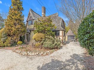 29 Orowoc Dr, Islip, NY 11751