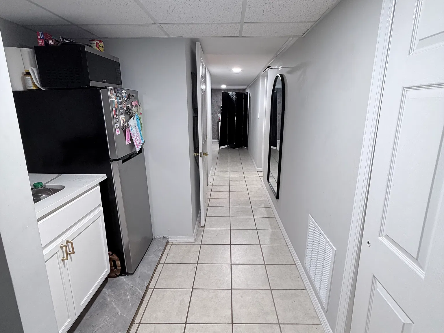 2 bed, 1250 sqft, $1,800 — Photo 2