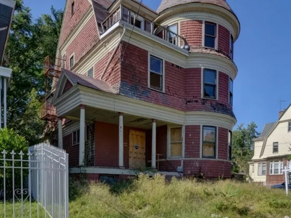 61-63 Leslie St, Newark, NJ 07108