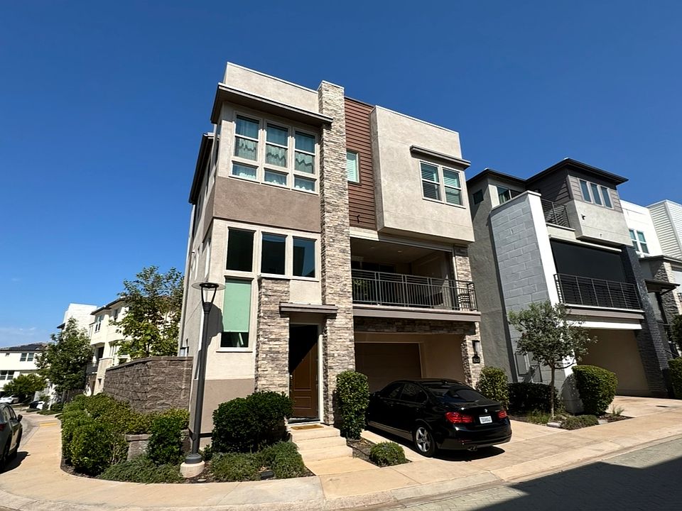 1st image of 16251 Camden Cir
