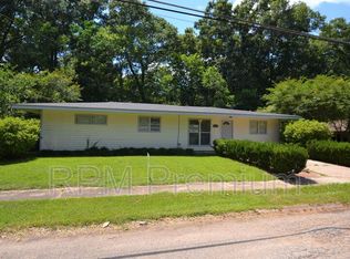 5235 Pine St, Saint Francisville, LA 70775
