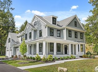 3 Clifford Ln, Weston, MA 02493