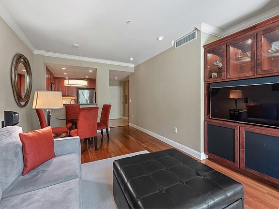 4th image of 222 8th Ave APT 106