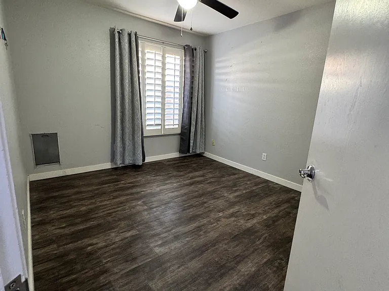 1285 W Kingbird Dr — Photo 29