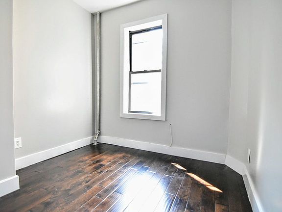 5th image of 434 W 163rd St APT 14