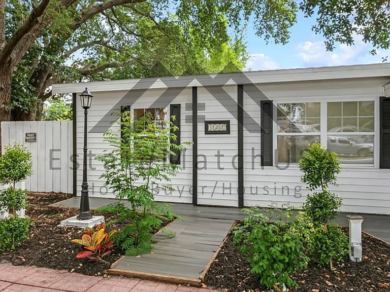 1512 Stevensons Dr — Photo 4