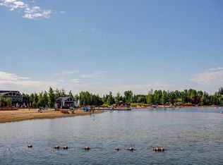 400 W Auburn Meadows Cmn SE #220, Calgary, AB T3M 3K7