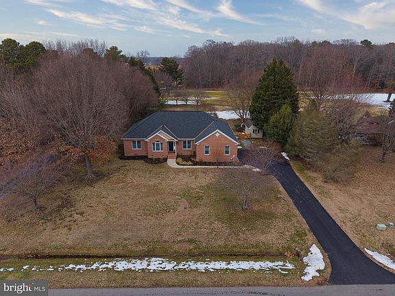 5th image of 19 Prospect Bay Dr W
