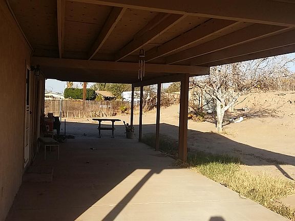 2nd image of 584 E Manzanita Dr