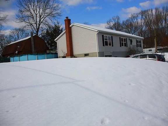 14 Bluff Road - Exterior