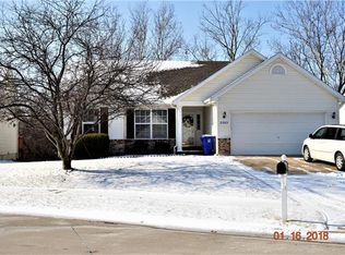3383 Falcon Crest Ct, Bridgeton, MO 63044