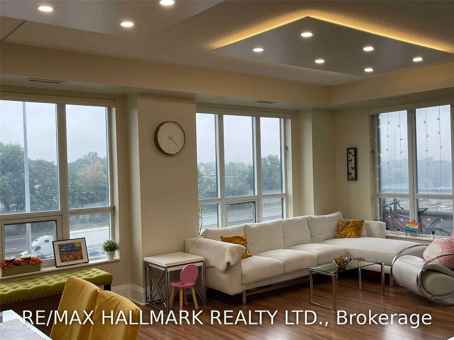 2 bed, $3,300 — Photo 3