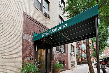 337 East 50th Street in Turtle Bay