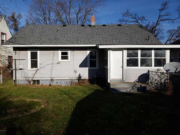 2nd image of 158 Parker Ave