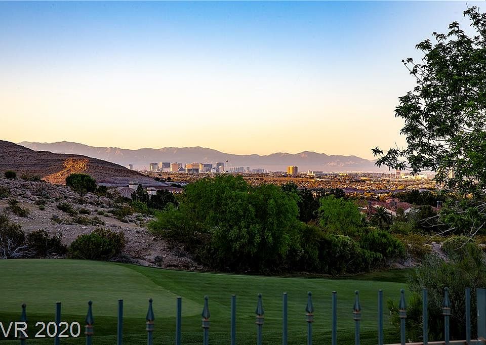 1st image of 70 Golf Estates Dr
