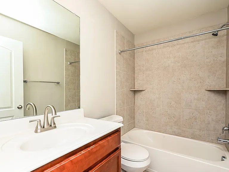 8916 Highland Orchard Dr — Photo 15