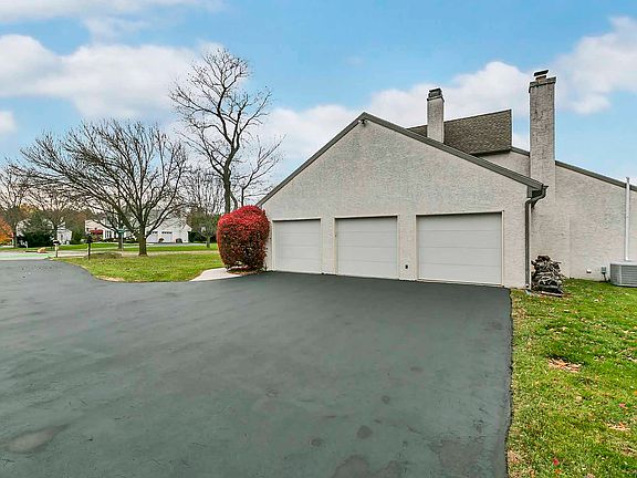3-Car Garage