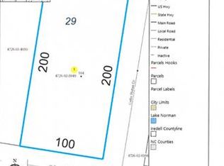 104 W Dundee Ct, Statesville, NC 28625