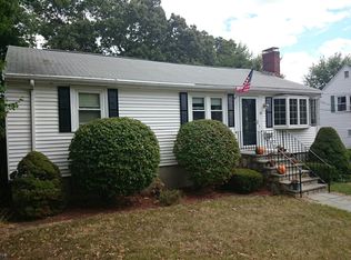 36 Ledge Hill Rd, West Roxbury, MA 02132