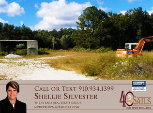 305 Blue Creek School Rd, Jacksonville, NC 28540