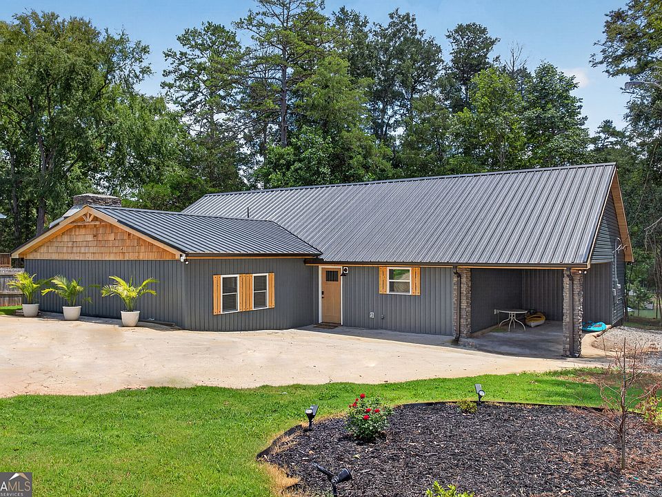 1st image of 155 Joann Cir