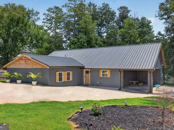 155 Joann Cir, Fair Play, SC 29643