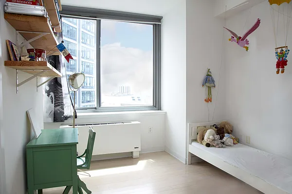 Rented by Compass | media 7