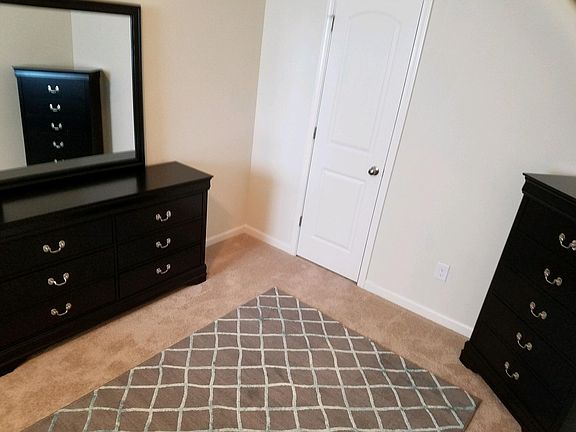 5th image of 2072 Belmont Cir