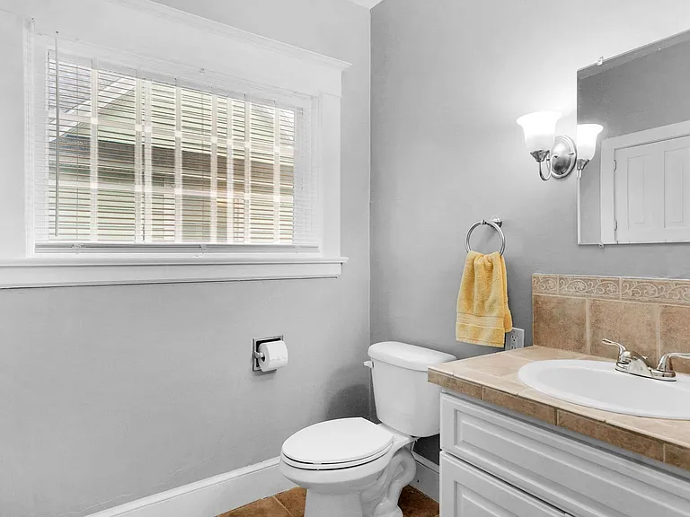 1333 Wealthy St SE #2 — Photo 13