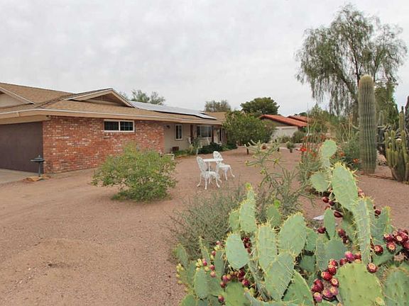 2nd image of 329 E Paseo De Paula