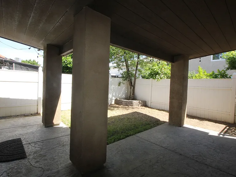 9405 Salinger St — Photo 22
