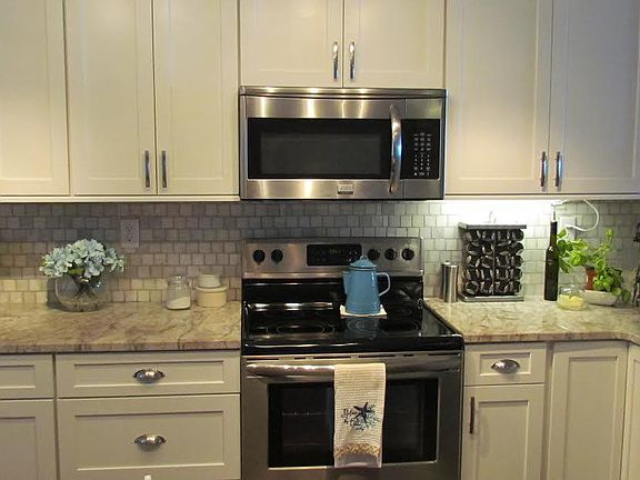 4th image of 10044 S Ocean Dr APT 806