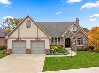 8500 N Wyndhill Ln, Peoria, IL