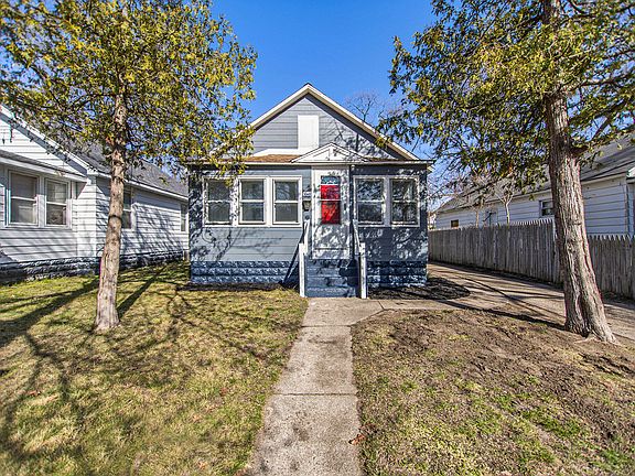 4th image of 3040 Leahy St