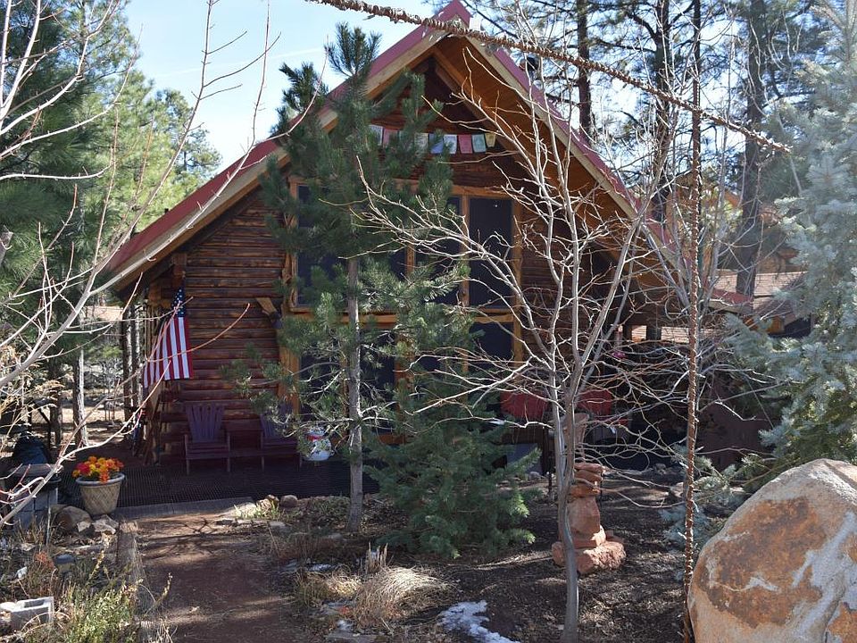 1st image of 305 Sandia Cir