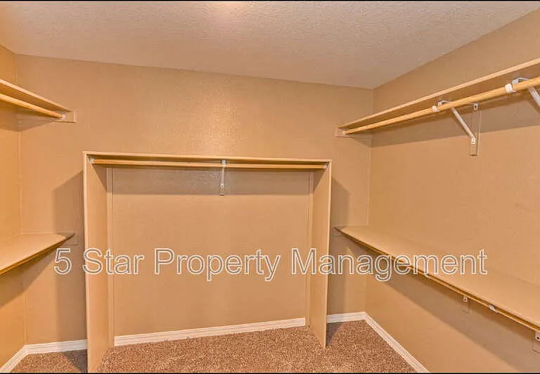4628 Marisabel Azcarate St — Photo 29