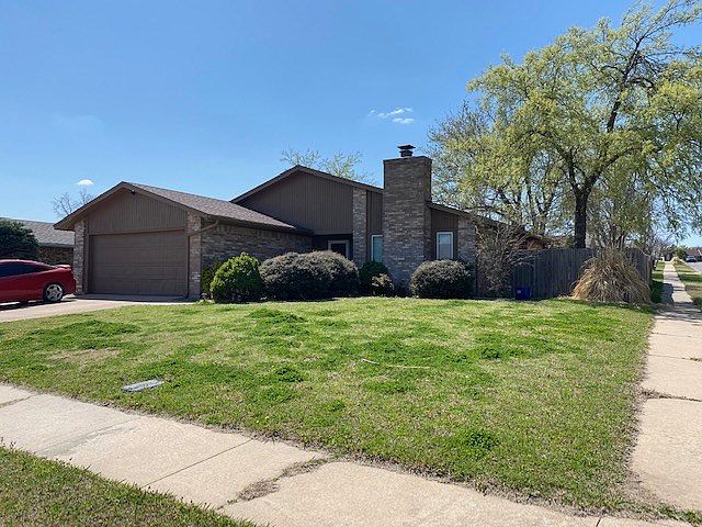 1st image of 2306 NW Dunstan Ln