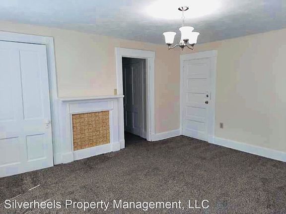 3rd image of 801 3rd St APT C