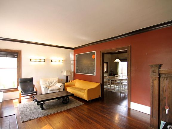 2nd image of 2118 Madison Ave SE