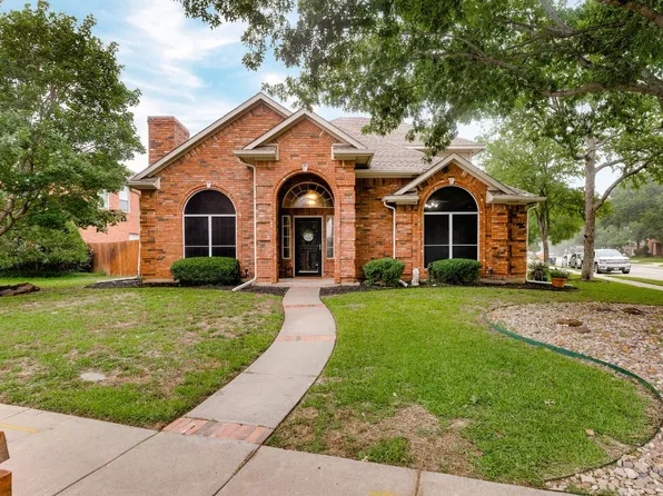 1213 Buena Vista Dr, Denton, TX 76210