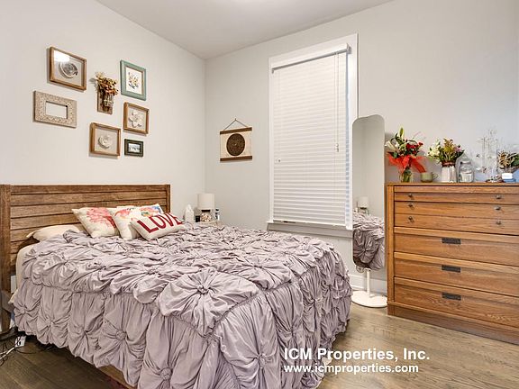 4th image of 3250 N Lakewood Ave #2N