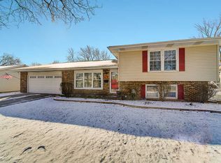 230 Harvard Ave, Bourbonnais, IL 60914