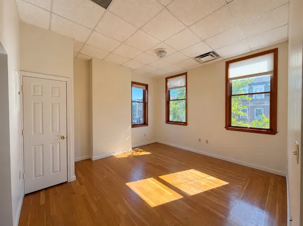 1155 Cambridge St #2, Cambridge, MA 02139