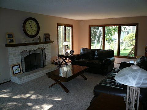 3rd image of 2735 Everest Ln N