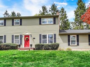 25 Wedgewood Cir, Etters, PA 17319
