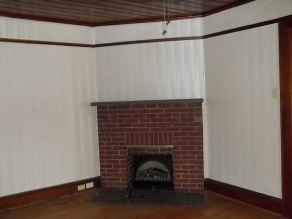 5th image of 1488 Claiborne St