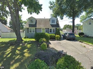 205 Geary Dr, South Plainfield, NJ 07080
