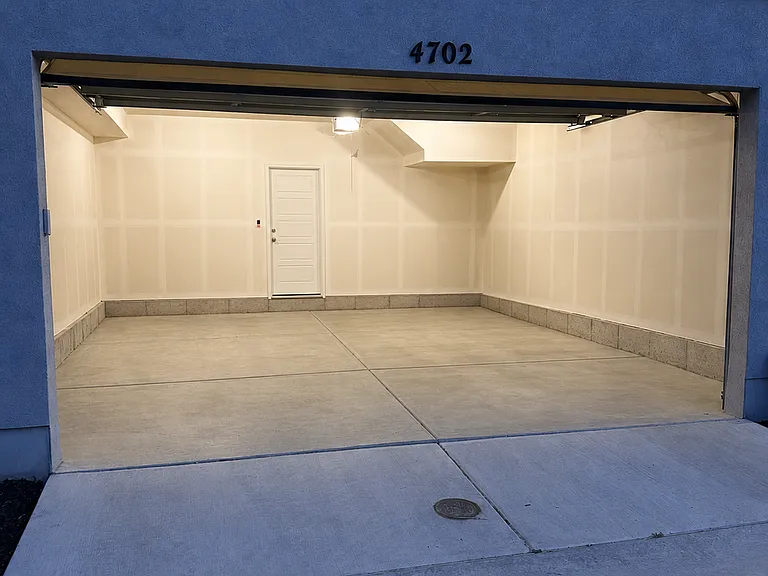 4702 W Talavera Way — Photo 23